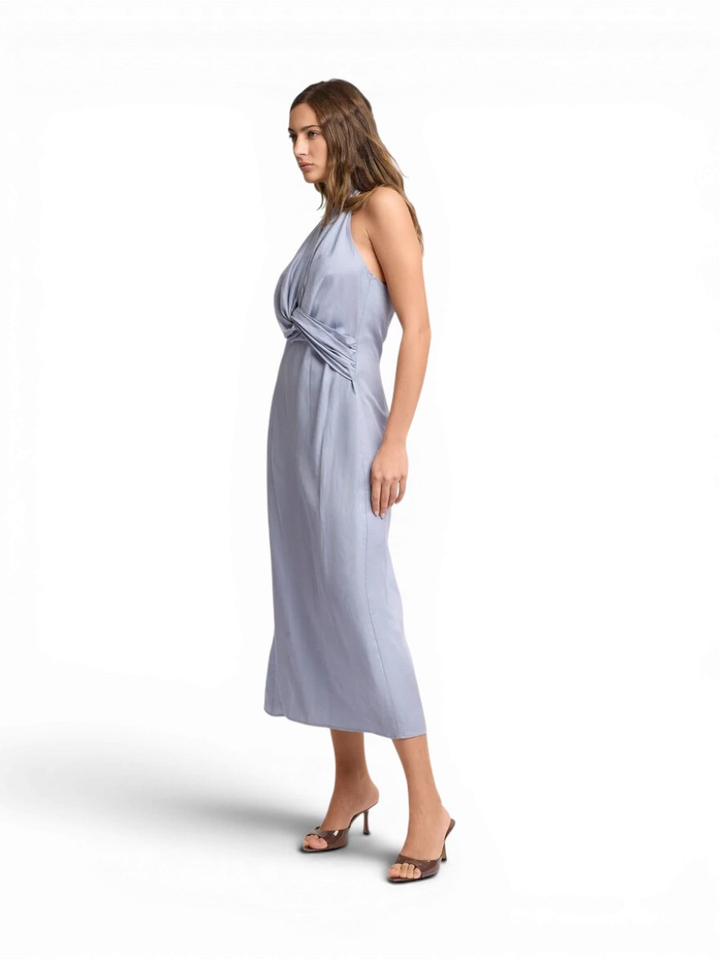 Lichtblauwe feestelijke jurk met open rug Dolarice Kocca 