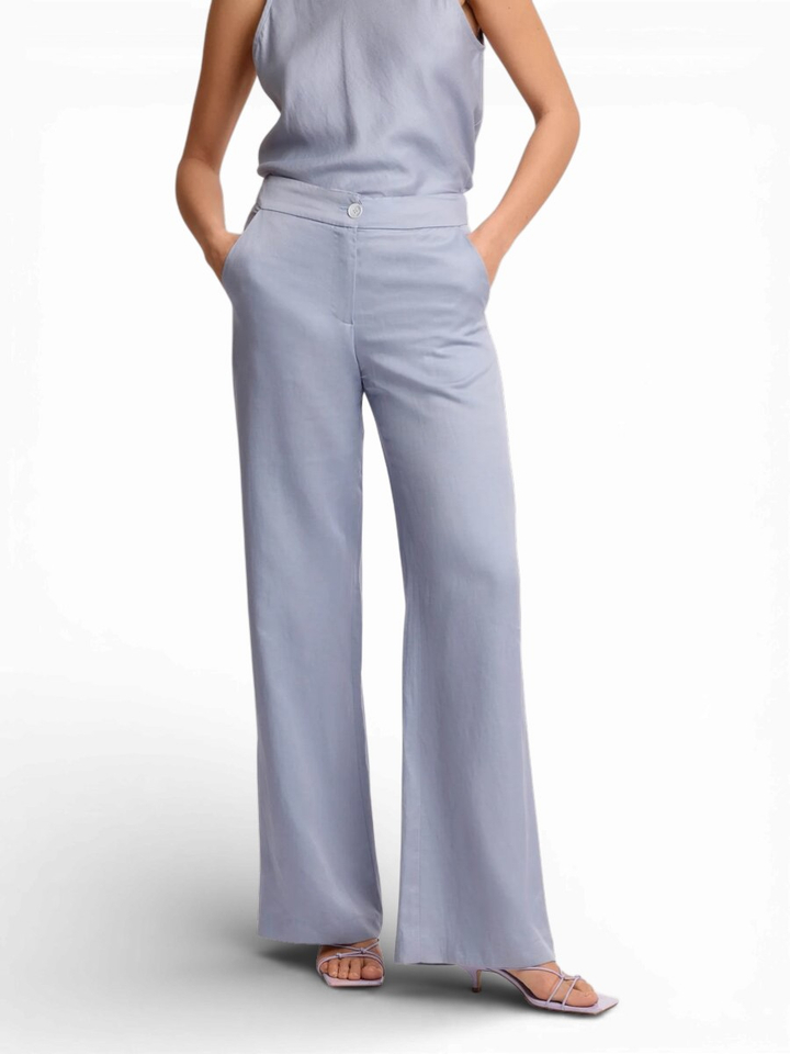 Lichtblauwe geklede broek Duende Kocca 