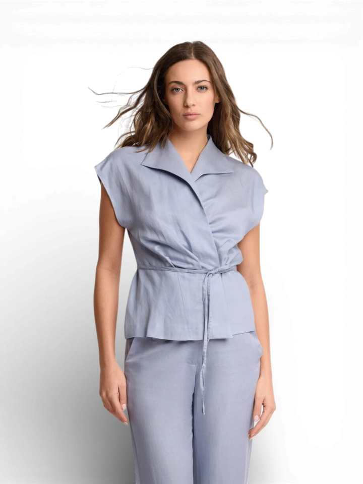 Lichtblauwe bloes Domma Kocca 