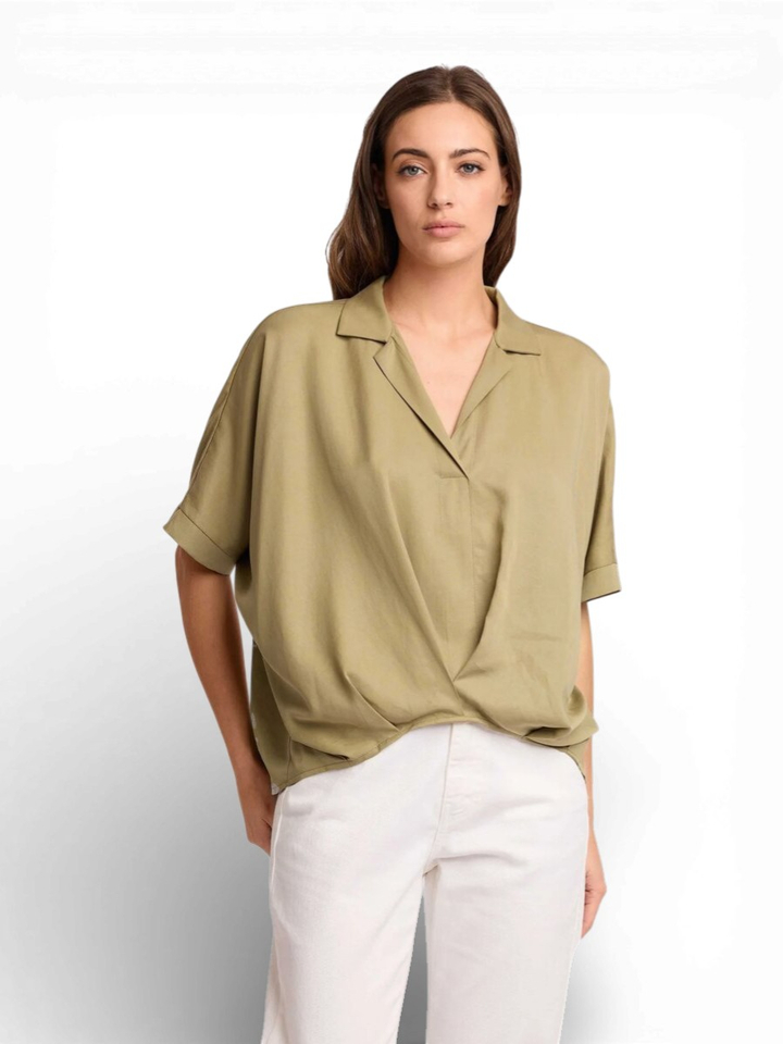 Groene blouse met korte mouw Basilide Kocca 
