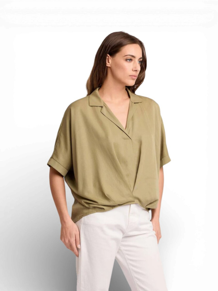 Groene blouse met korte mouw Basilide Kocca 