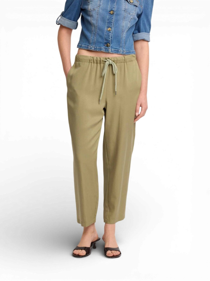 Groene losse broek Bernadet Kocca 