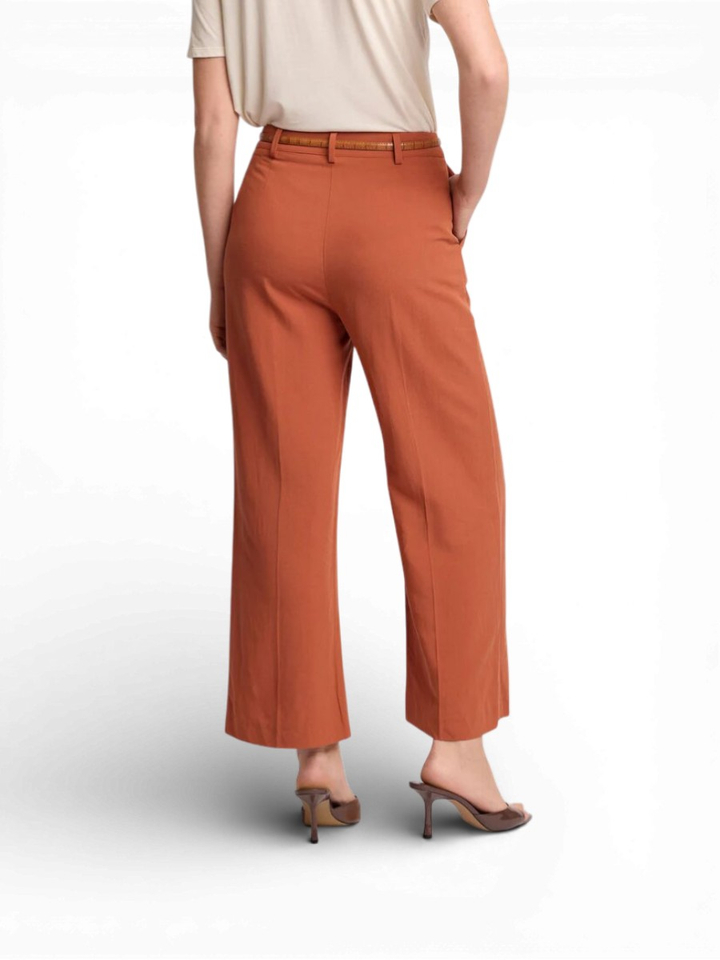 Roestkleurige broek met hoge taille en fijne riem Demetrio Kocca