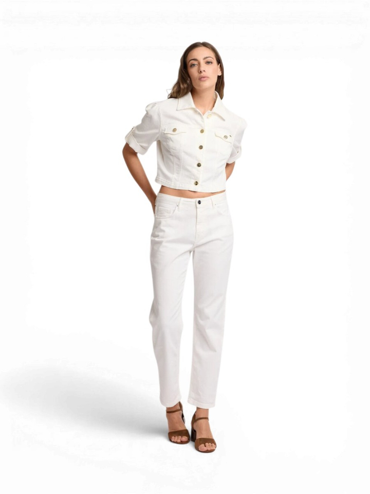 Witte vest Bakari Kocca