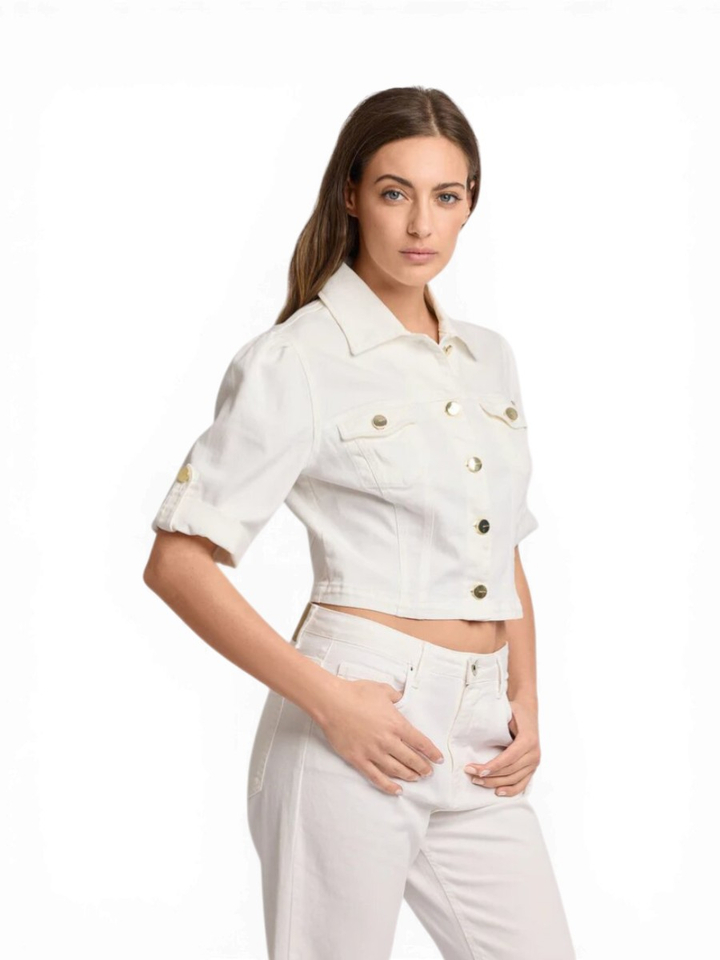 Witte vest Bakari Kocca