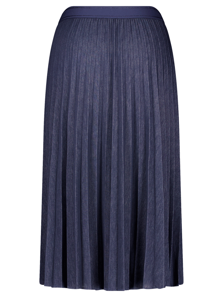 Donkerblauwe lange plooirok in jeanslook Gerry Weber 