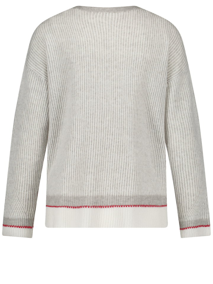 Lichtgrijze en witte pull met ronde hals en rood detail Silver Grey Gerry Weber