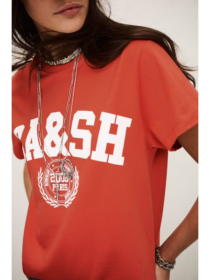 Rode t-shirt met print Ioni BA&SH 