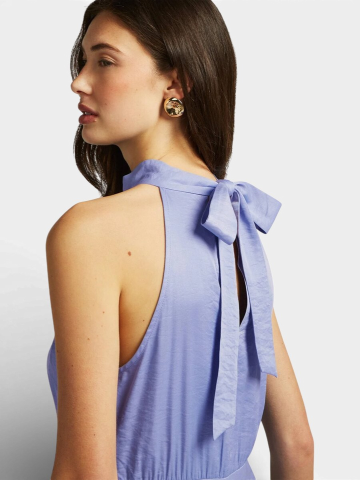 Lichtblauwe midi-jurk met halternek Esta Beaumont 