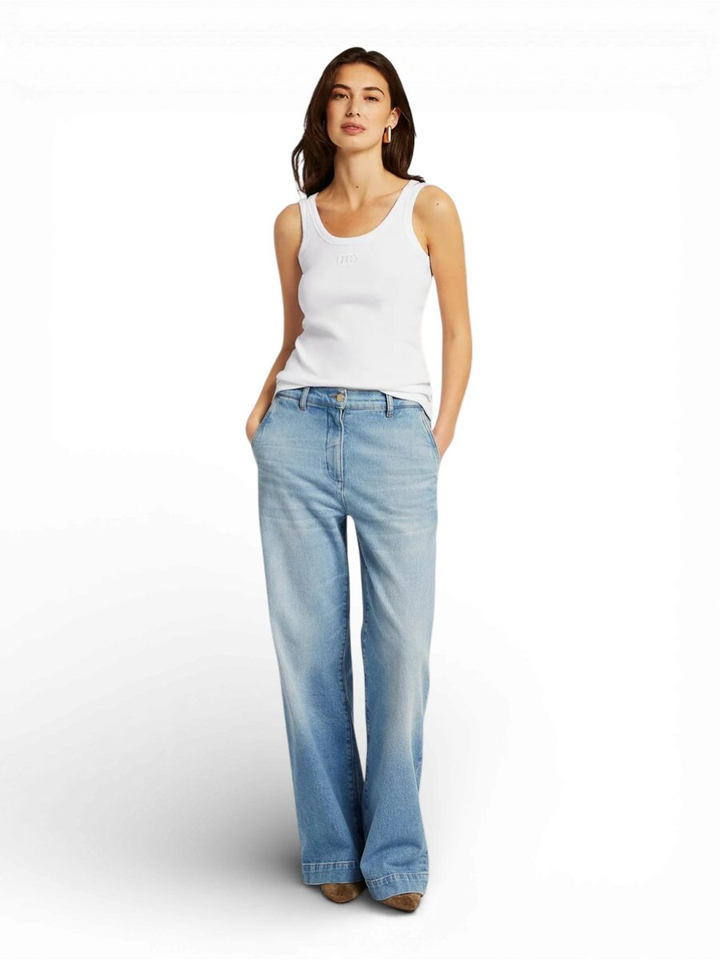 Witte top in ribbel Dax Beaumont