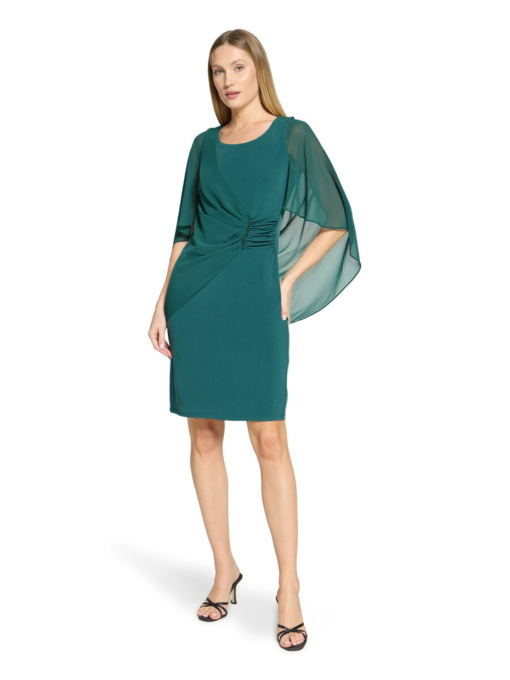 Groene feestjurk met parel detail Vera Mont