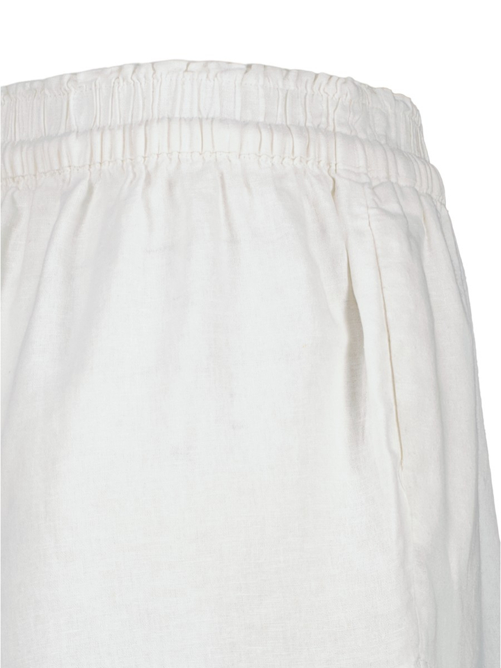 Witte short Linno Ichi 