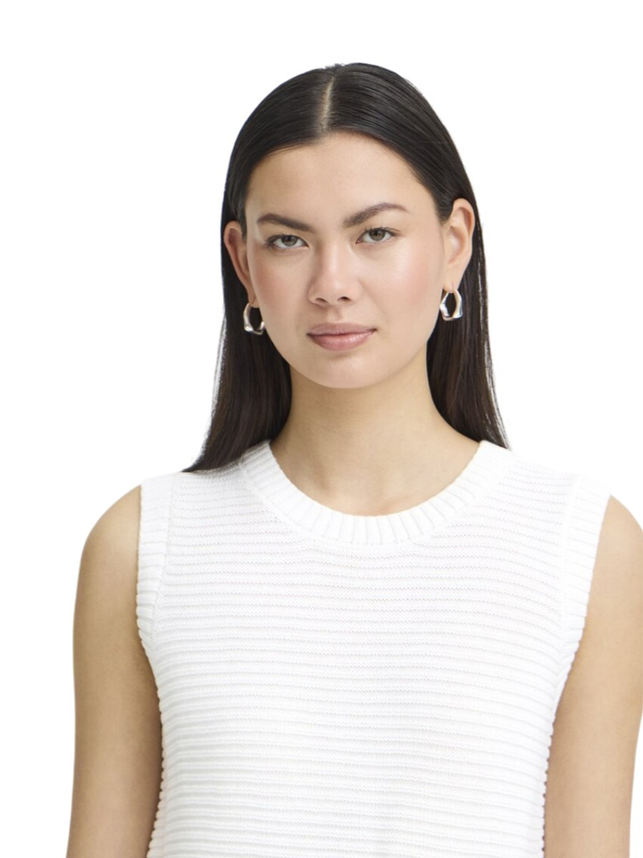 Witte top met strikdetail Ih Dotties ICHI