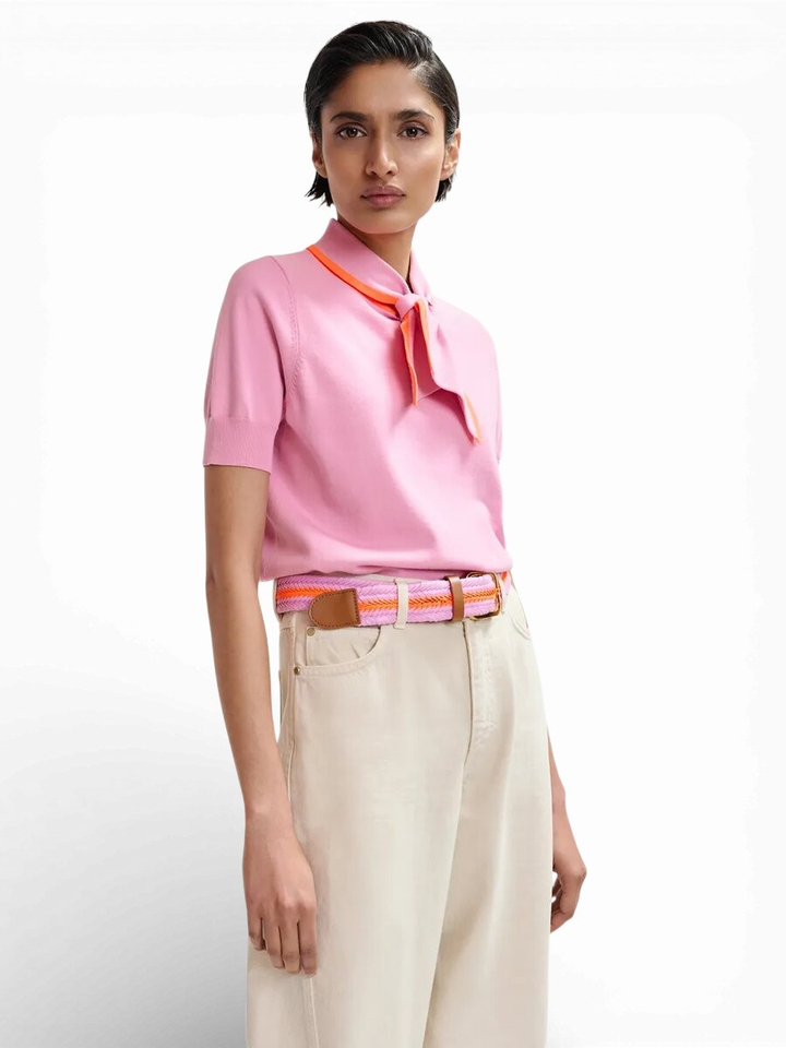 Roze fijn gebreide polo met oranje sjaalachtige contrasterende kraag Jonda Essentiel 