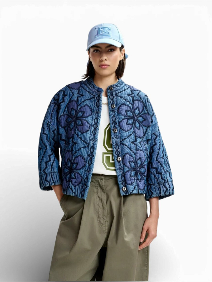 Blauwe vest met bloemenprint Jatropha Essentiel 