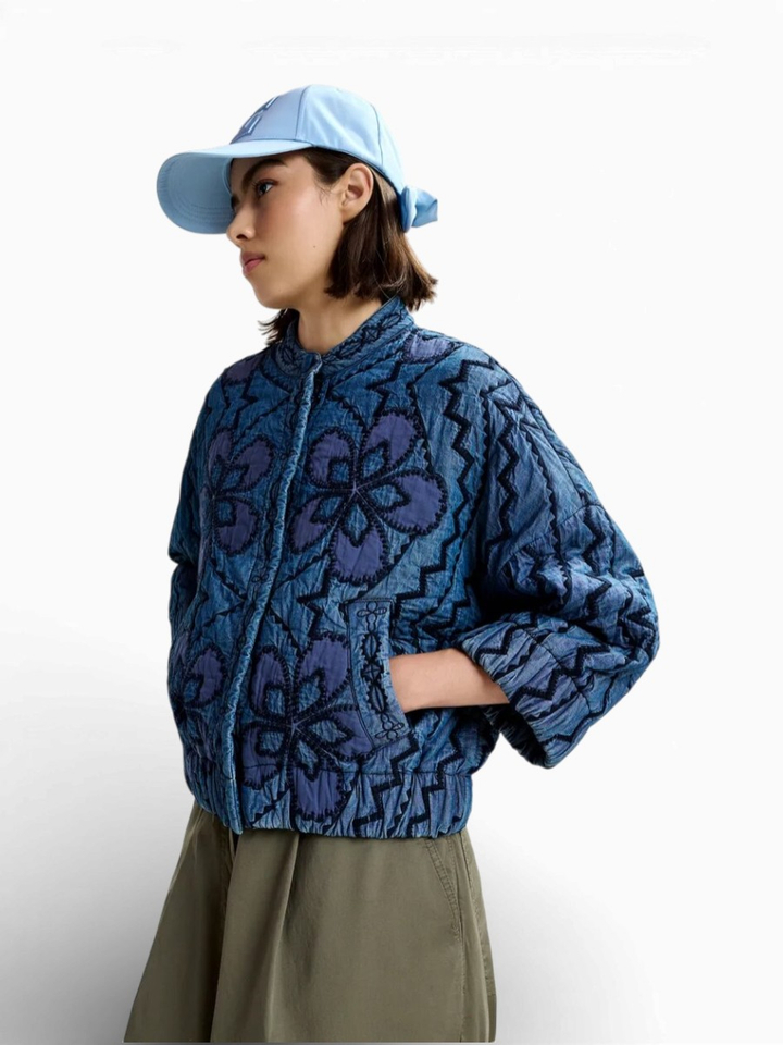 Blauwe vest met bloemenprint Jatropha Essentiel 