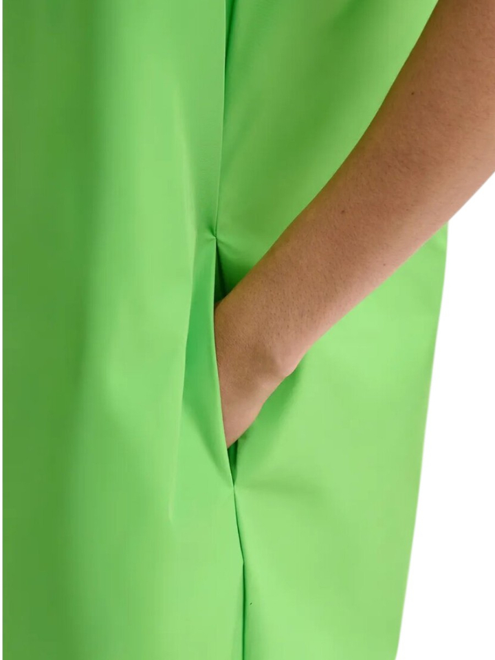 Groene Off shoulder jurk met frul Juicer Essentiel