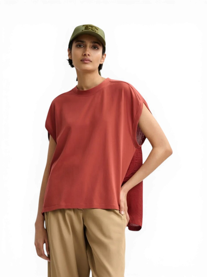 Roestkleurige wijdvallende T-shirt met detail aan zijkant Jabana Essentiel 