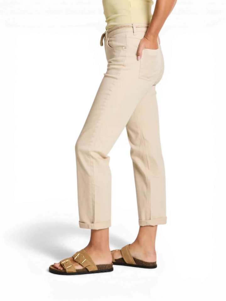Beige jeans met fijne riem Bobby Maraera Para Mi 