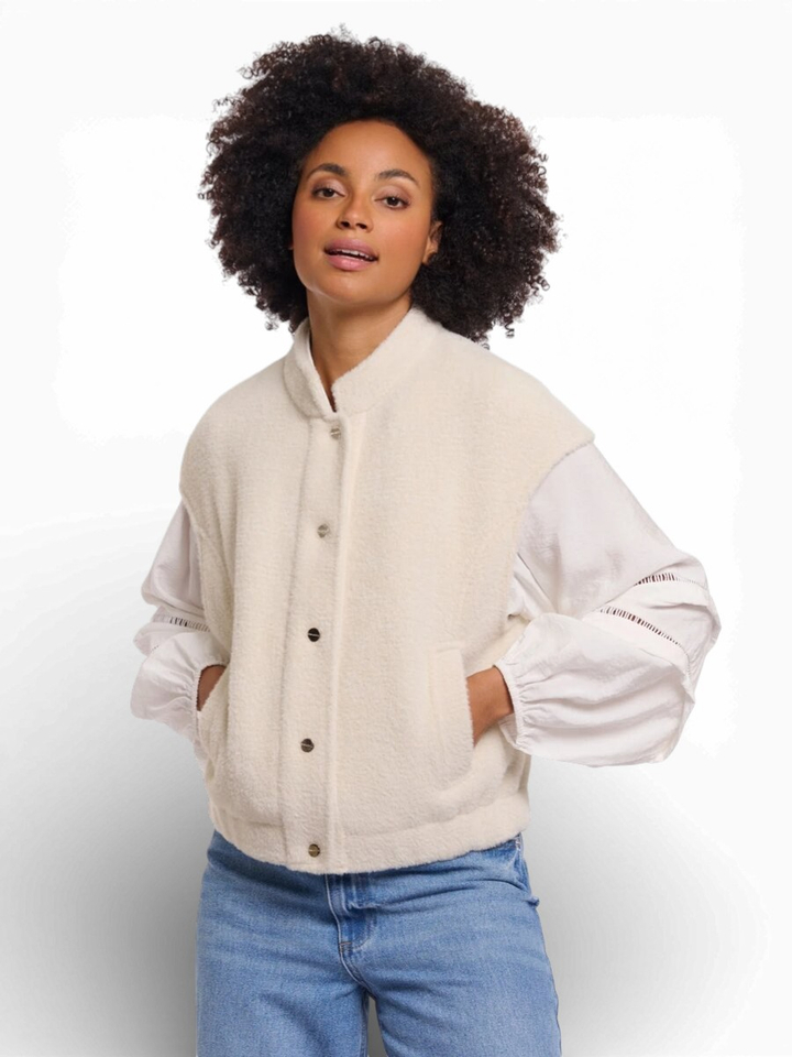 Beige gilet met knoopsluiting Teuntje Rino Pelle