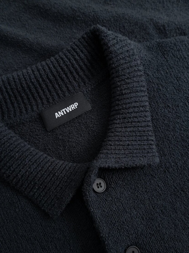 Donkerblauwe trui met polokraag Antwrp