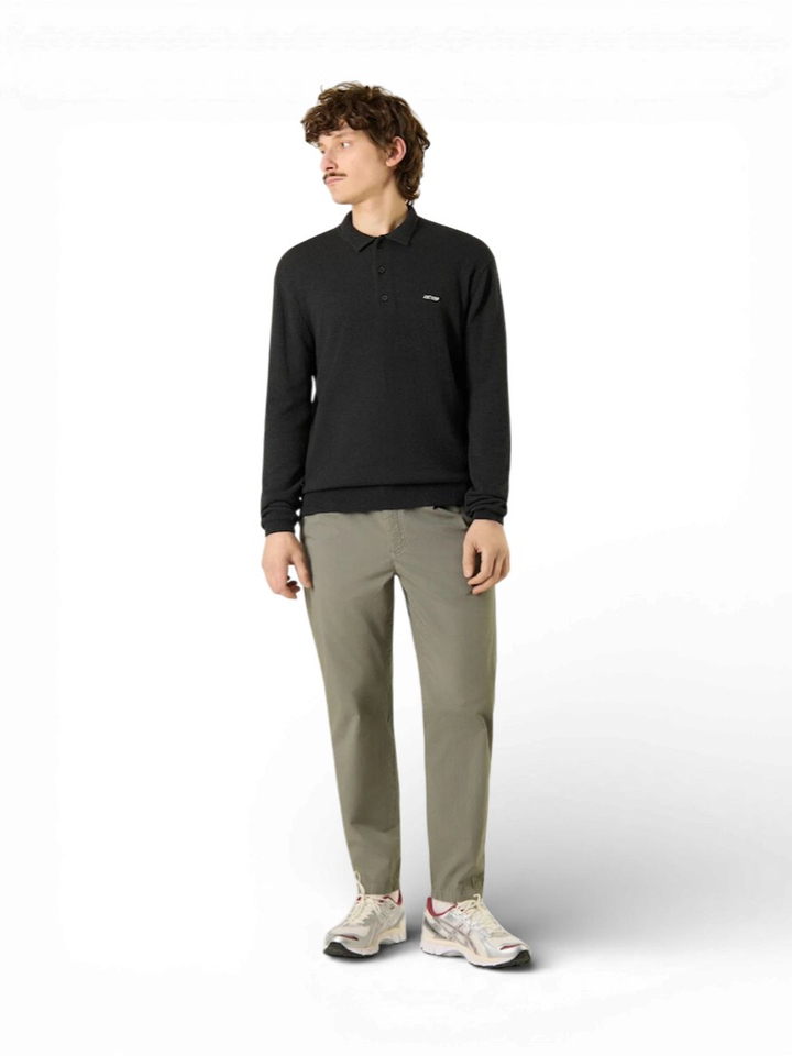 Donkerblauwe trui met polokraag Antwrp