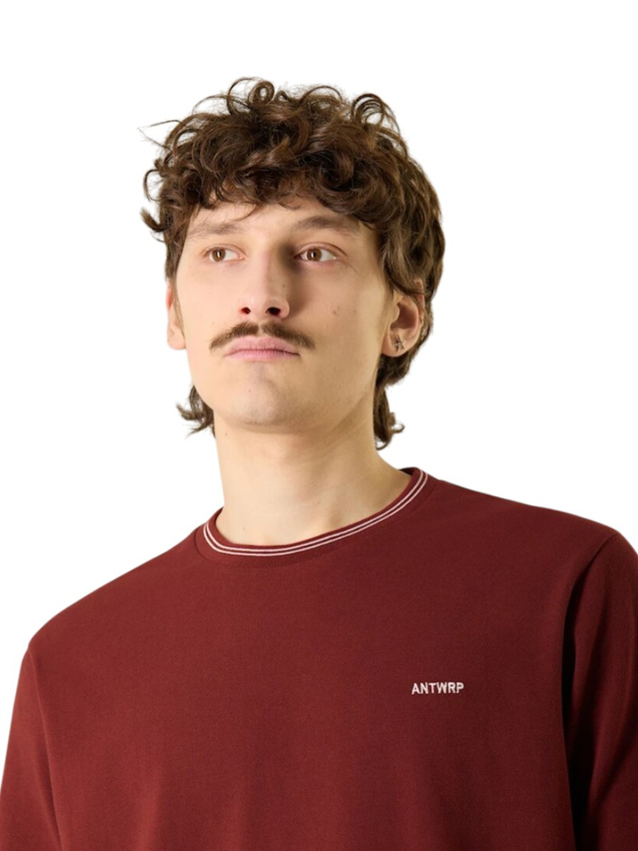 Bordeaux t-shirt met merklogo op de borst Antwrp