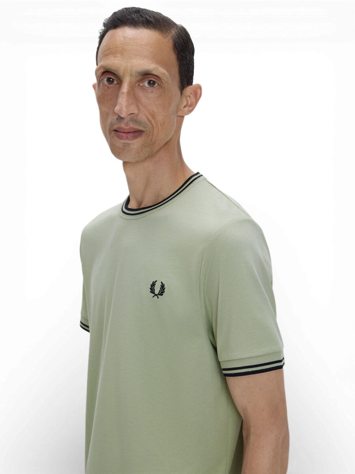 Kaki groene T-shirt Fred Perry 