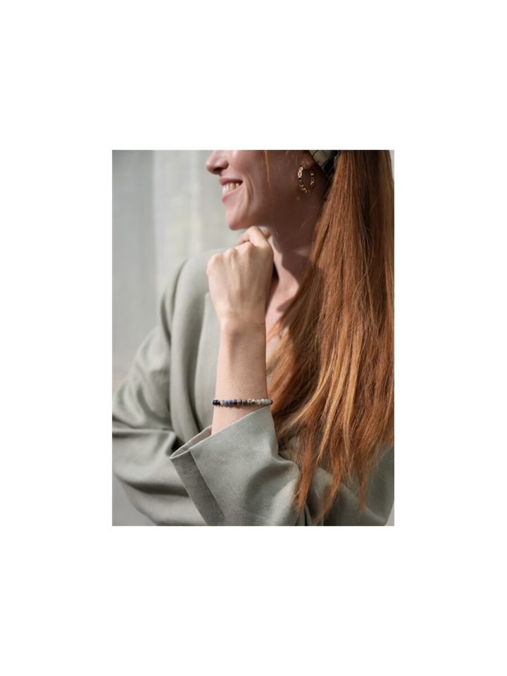 Blauw-zwarte melee armband Ellen Beekmans