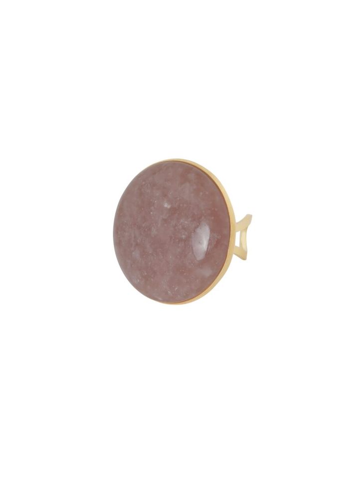 Roze ring met grote gemstone Ellen Beekmans 