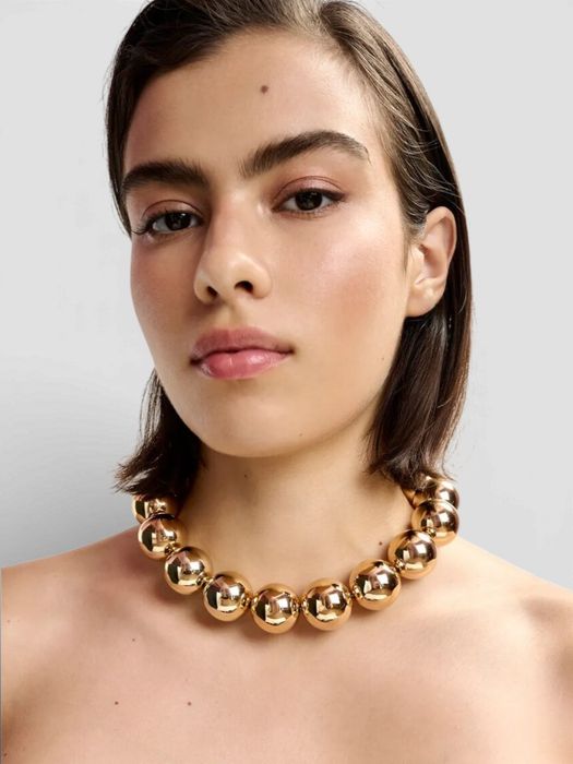 Goudkleurige halsketting met kralen Jadine Essentiel