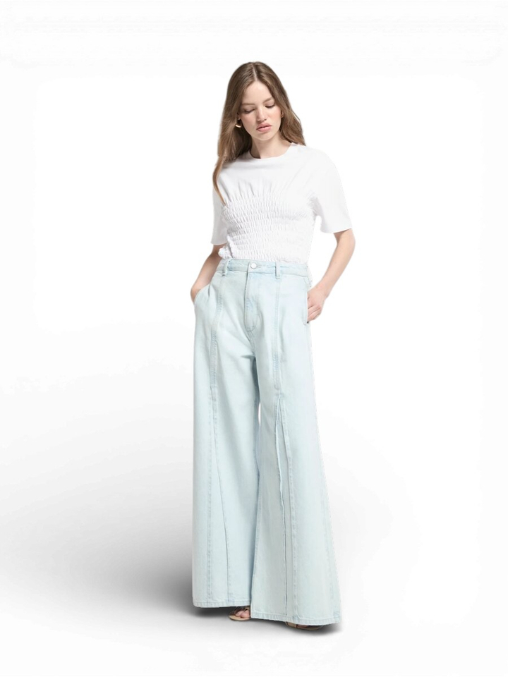 Lichtblauwe wide fit jeans Hommage 