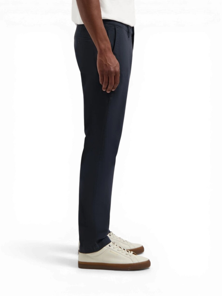 Donkerblauwe chino Dstrezzed