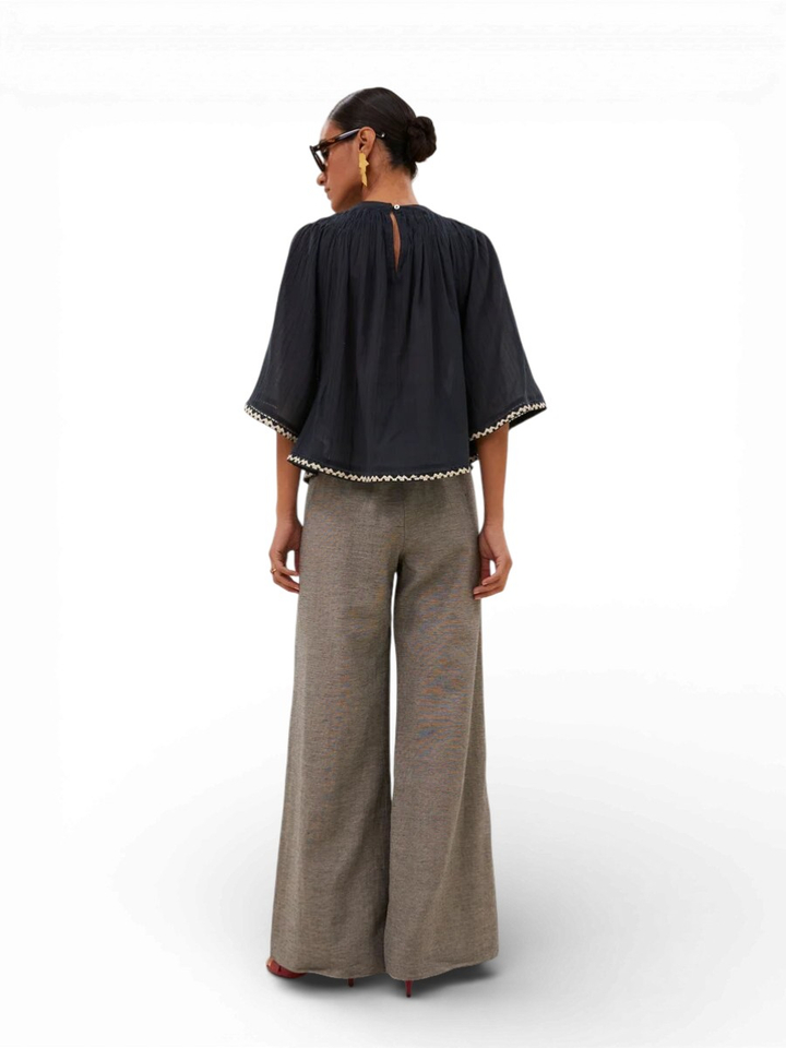 Donkerblauwe bloes Emmi By-Bar