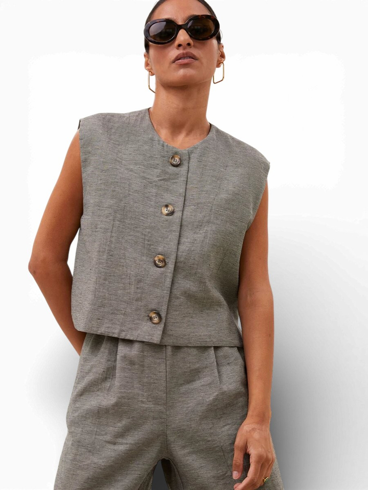 Grijze gilet met knopen By Bar