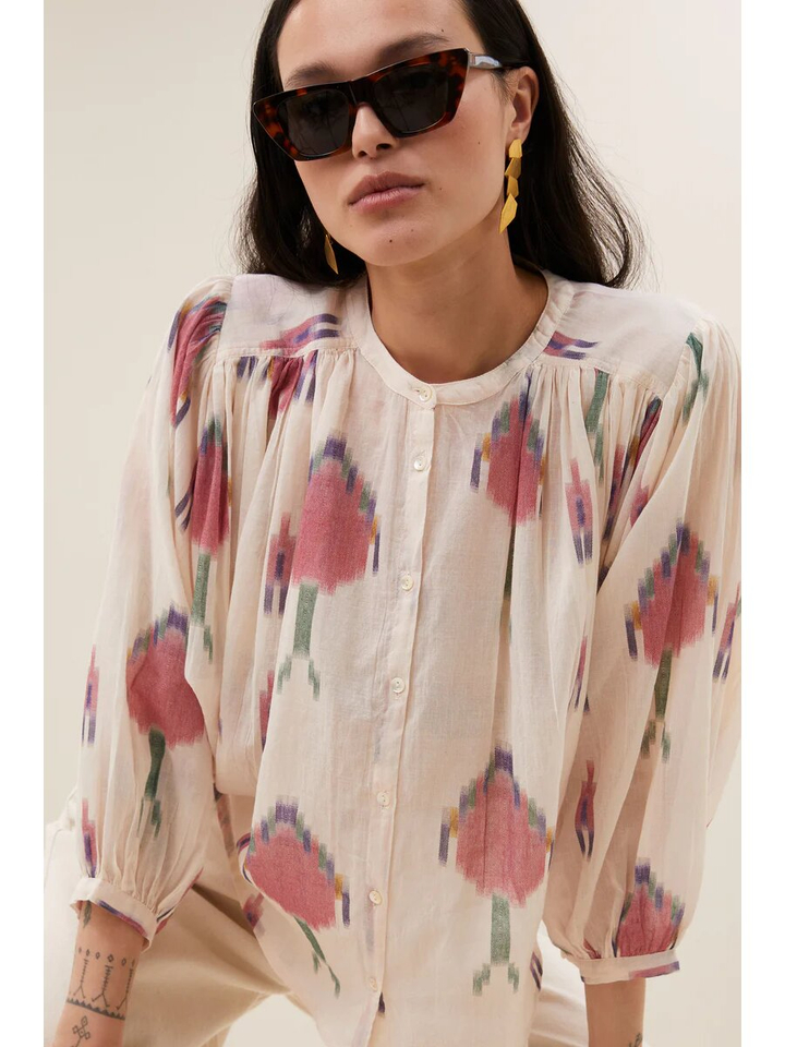 Beige bloes met print Becky Ikat By Bar