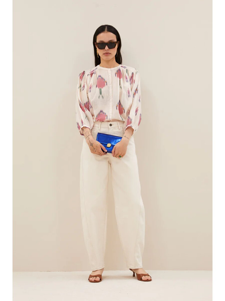 Beige bloes met print Becky Ikat By Bar