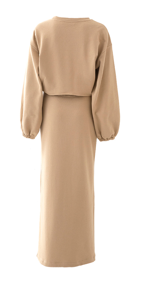 Beige kleed open achteraan Embrace March23
