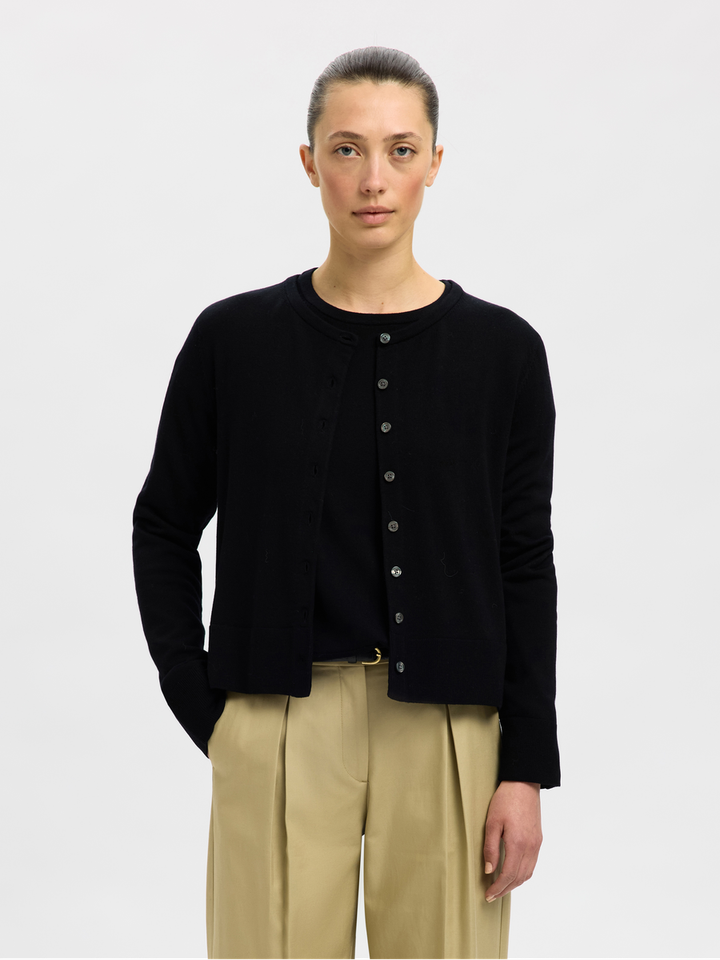 Zwarte pull met ronde hals en lange mouwen Selected 