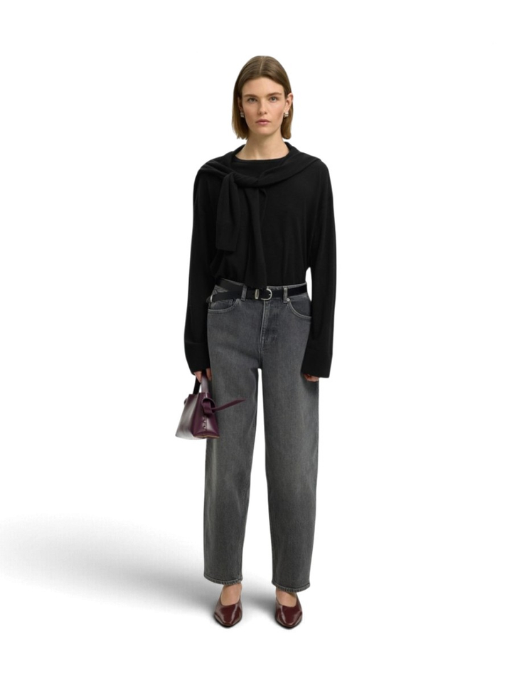Zwarte pull met ronde hals en lange mouwen Selected
