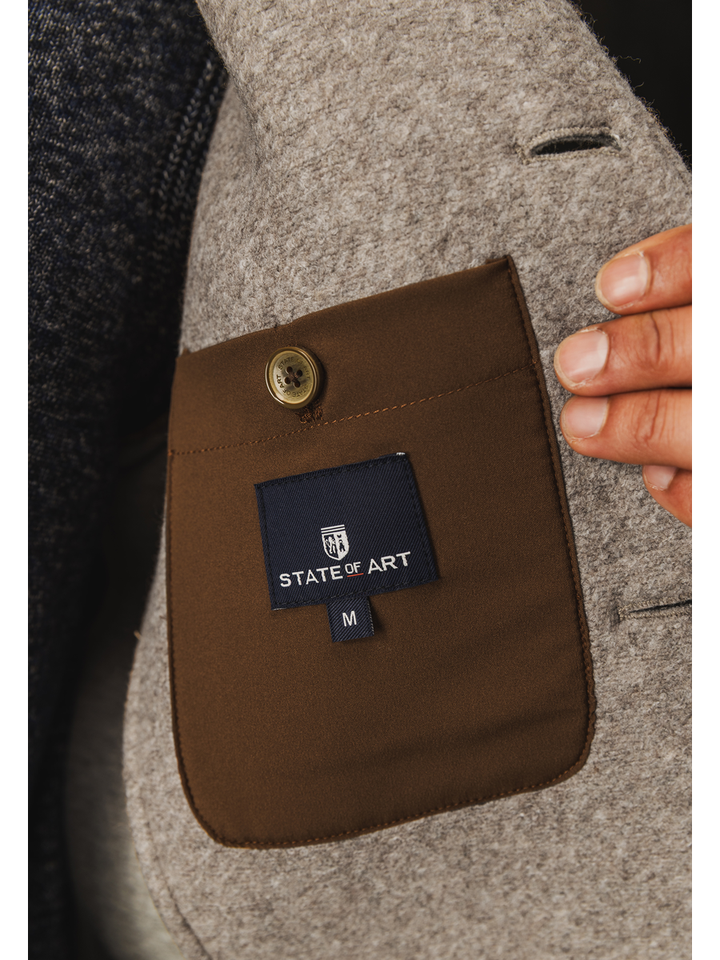 Bruin vestje met knopen State of Art