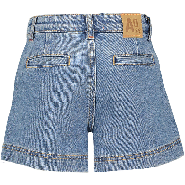 Blauwe jeansshort met plooien AO76