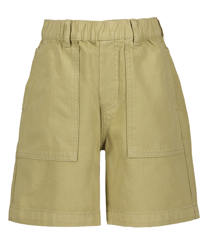Groene short met zakken AO76
