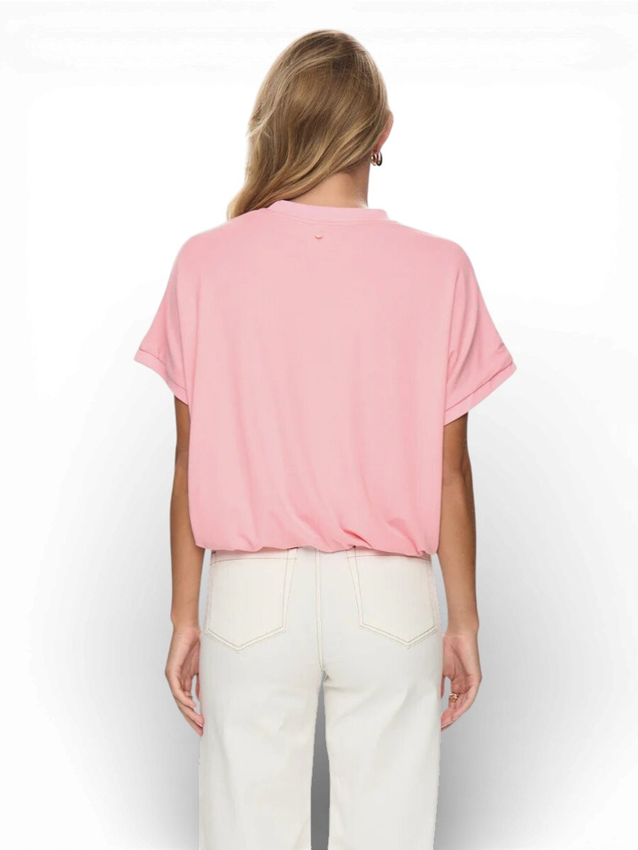 Roze t-shirt Nu Leah Numph 