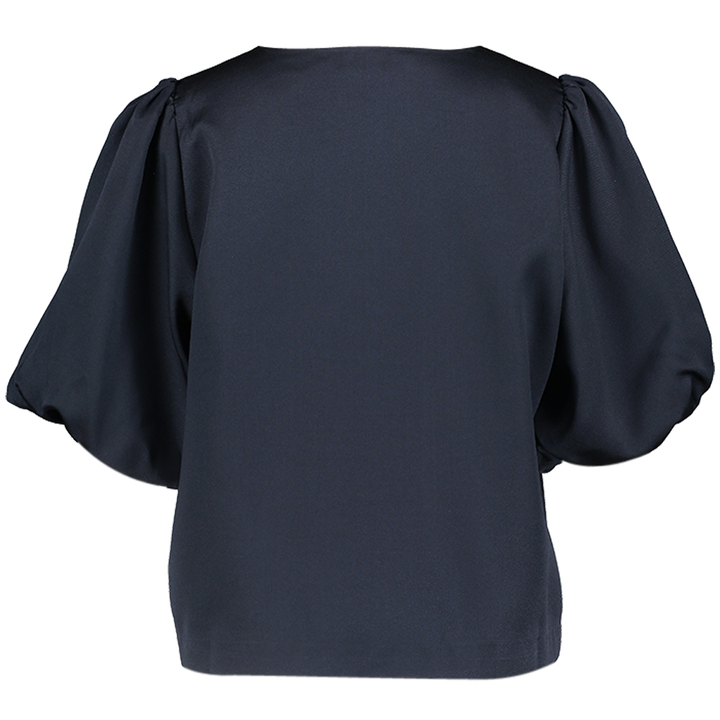 Blauwe bloes met pofmouwen en zilverkleurig  knoop detail Aisa Neo Noir