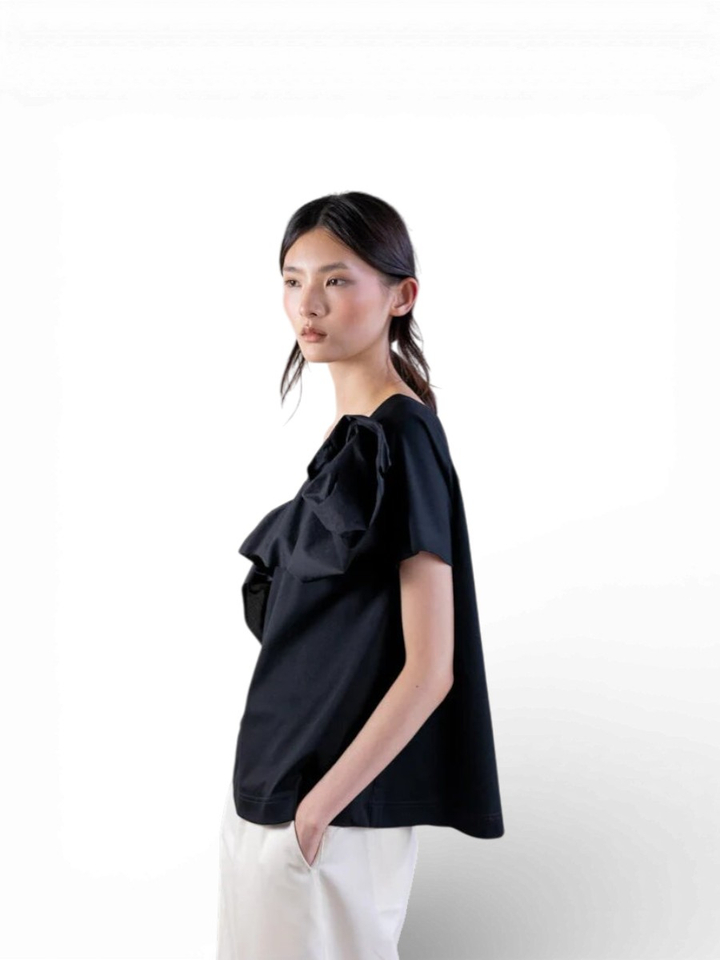 Zwart Off Shoulder T-shirt met ruffles Psophia 
