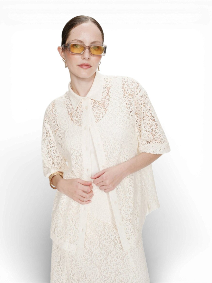 Ecru bloes in broderie Vendel Grace&Mila