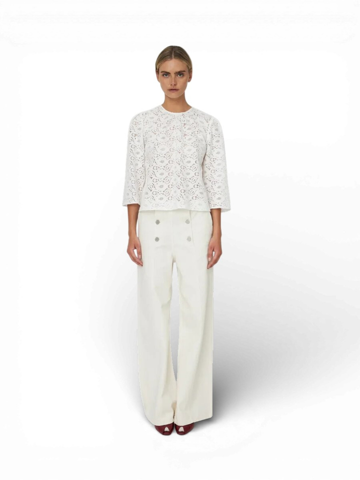Witte bloes Stella Nova