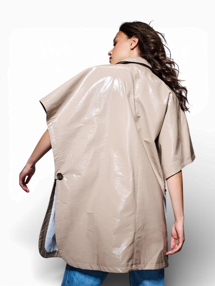 Beige wijde mouwloze jas met open zijkanten Drops Mon Frac