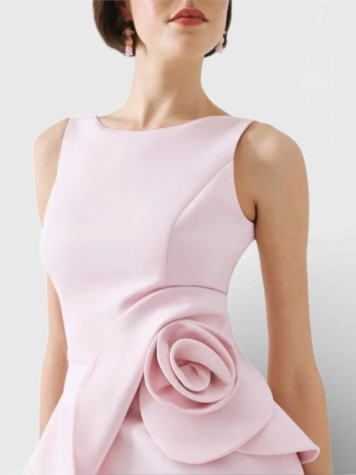 Roze kleedje met bloem Access